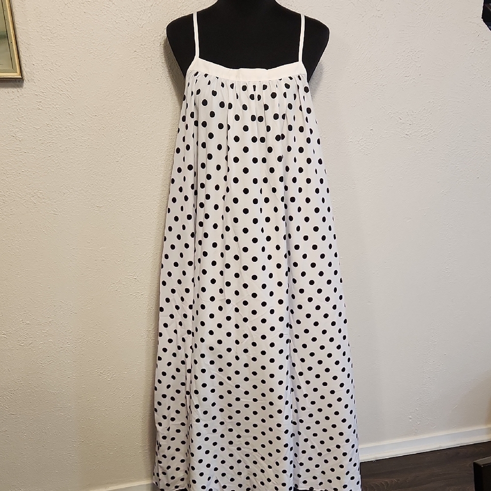 Elegant White and Black Polka Dot Dress NWOT